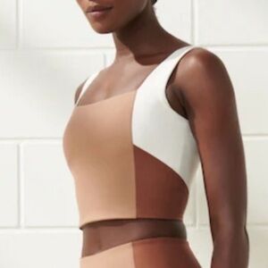 YPB Curve Love Colorblock Sports Bra